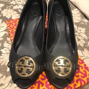 Open toe wedge navy Tory Burch shoes